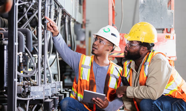 Best Licensed Electrician  in Hidden Valley Lake, CA